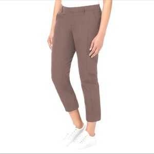 Kirkland Ladies' Travel Pants Taupe cropped ankle NWT size 14